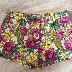 H&M *new with tag* tropical shorts